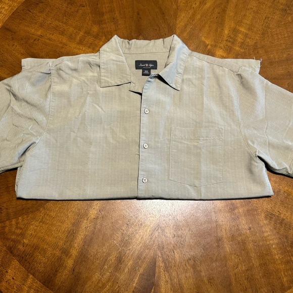 David Taylor Collection Men’s Khaki Short-sleeve Button Down Shirt - Picture 2 of 7